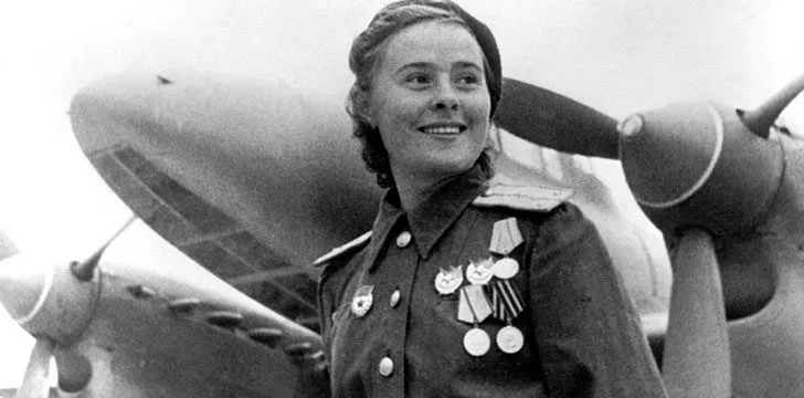 Советские ночные ведьмы — летчицы-бомбардировщики Второй мировой войны 
