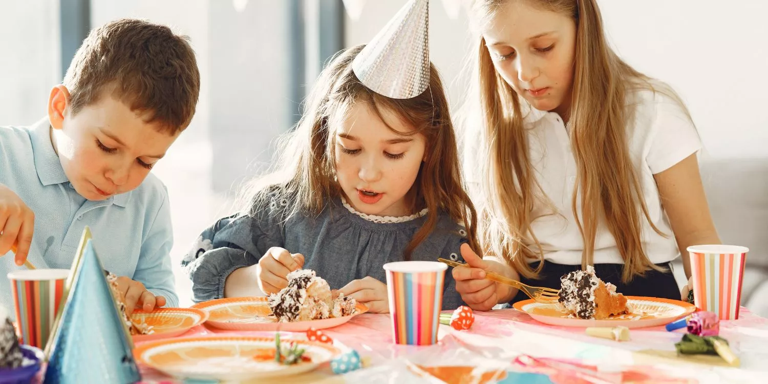 Почему мы едим торт в день рождения?  