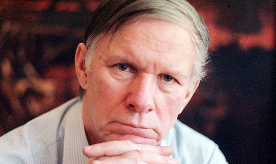 Василь Быков - биография, личная жизнь, фото