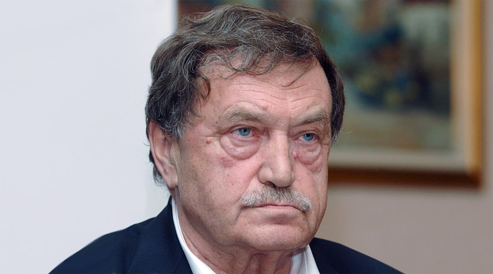 Василий Аксенов - биография, факты, фото