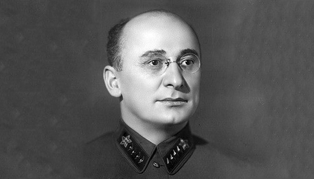 Как проявил себя Лаврентий Берия во время ВОВ