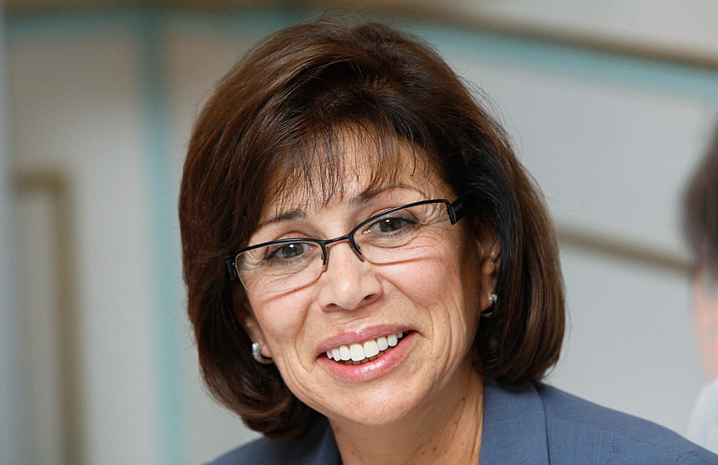 Ирина Роднина - биография, личная жизнь, фото