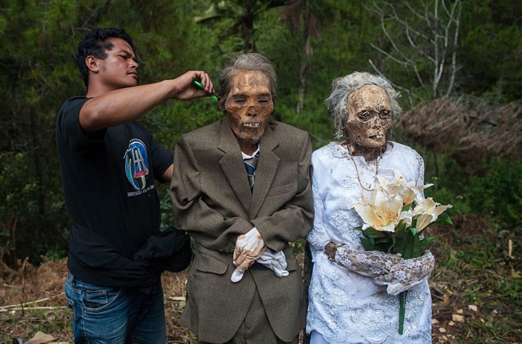 Жуткий обряд Манене &ndash; Интересные факты