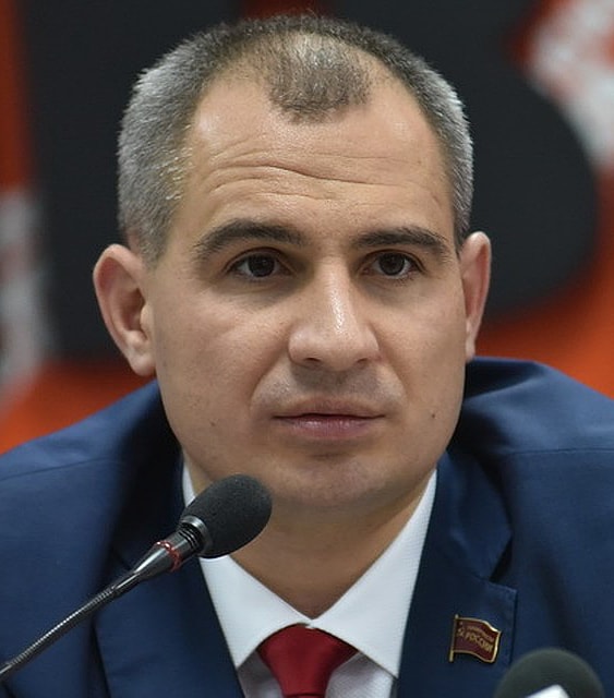 Краткая биография Сурайкина